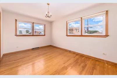 7234 W Fitch Avenue, Chicago, IL 60631 - Photo 11
