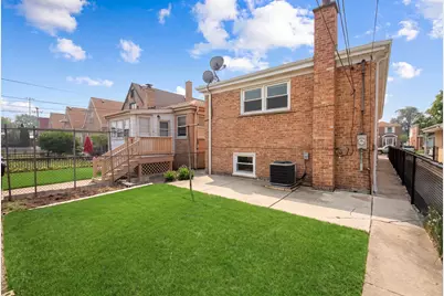 7234 W Fitch Avenue, Chicago, IL 60631 - Photo 21