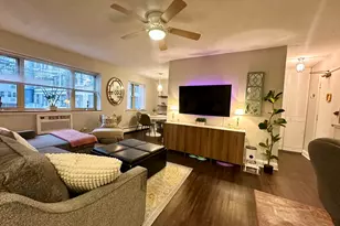 420 W Aldine Ave, Chicago, IL 60657 - Photo 9