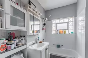 6401 S Albany Ave, Chicago, IL 60629 - Photo 23