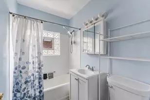 6401 S Albany Ave, Chicago, IL 60629 - Photo 19