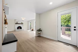 1620 Hemstock Ave, Wheaton, IL 60189 - Photo 9