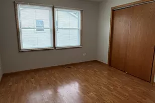 1711 Corregidor St, Joliet, IL 60435 - Photo 11
