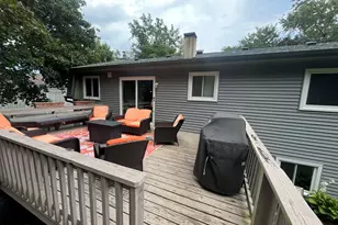 2248 Kingston Dr, Wheaton, IL 60189 - Photo 25