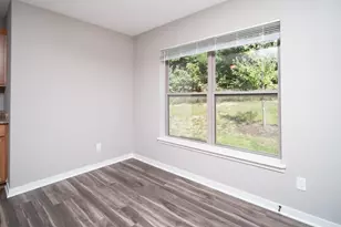5604 Jackie's Dr, Loves Park, IL 61111 - Photo 9