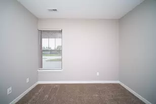 5604 Jackie's Dr, Loves Park, IL 61111 - Photo 13