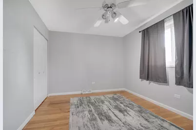 8808 S 85th Court, Hickory Hills, IL 60457 - Photo 9