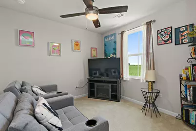 499 Bantam Street, Dekalb, IL 60115 - Photo 17