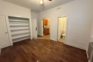 1135 W Lunt Ave, Chicago, IL 60626 - Photo 3