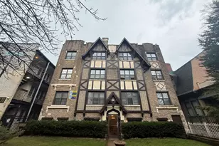 1135 W Lunt Ave, Chicago, IL 60626 - Photo 1