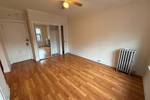 1135 W Lunt Ave, Chicago, IL 60626 - Photo 3