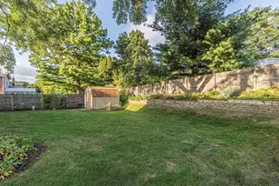 1153 S Fairview Ave, Lombard, IL 60148 - Photo 33
