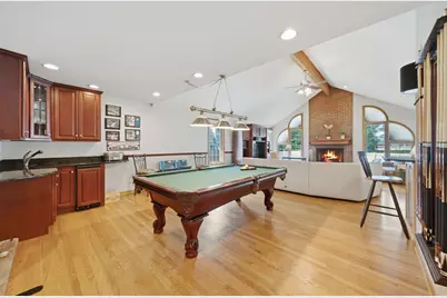 1654 Wadsworth Road, Wheaton, IL 60189 - Photo 7