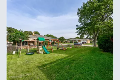 557 Delaware Trail, Carol Stream, IL 60188 - Photo 27