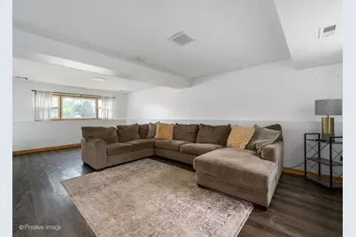 557 Delaware Trail, Carol Stream, IL 60188 - Photo 19