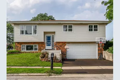 557 Delaware Trail, Carol Stream, IL 60188 - Photo 1