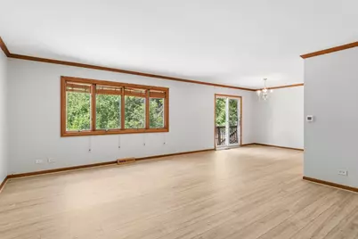 6702 Pershing Court, Woodridge, IL 60517 - Photo 5