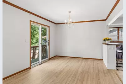6702 Pershing Court, Woodridge, IL 60517 - Photo 9