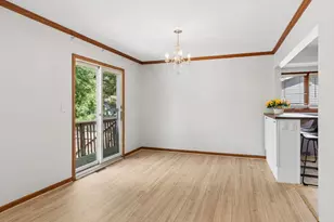 6702 Pershing Ct, Woodridge, IL 60517 - Photo 9