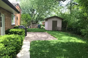 402 E Atwater Ave, Elmhurst, IL 60126 - Photo 13