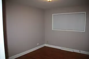 402 E Atwater Ave, Elmhurst, IL 60126 - Photo 9