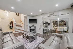 68 Cambridge Ave, Streamwood, IL 60107 - Photo 9