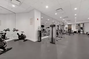 850 N Lake Shore Dr, Chicago, IL 60611 - Photo 31