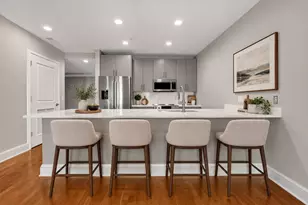 850 N Lake Shore Dr, Chicago, IL 60611 - Photo 9