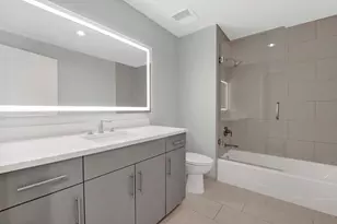 850 N Lake Shore Dr, Chicago, IL 60611 - Photo 21