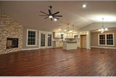 3290 E 289th Road, Lasalle, IL 61301 - Photo 3