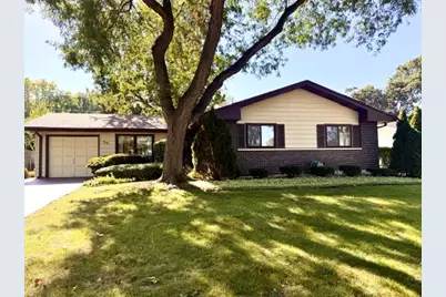 21W331 Ahlstrand Road, Lombard, IL 60148 - Photo 1
