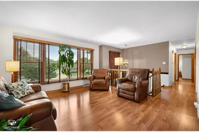 635 N Rumple Lane, Addison, IL 60101 - Photo 5