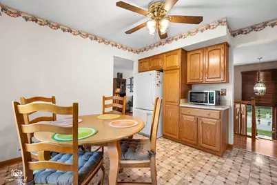635 N Rumple Lane, Addison, IL 60101 - Photo 9