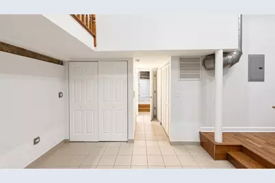2042 W Touhy Avenue #G, Chicago, IL 60645 - Photo 7