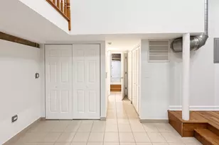 2042 W Touhy Ave, Chicago, IL 60645 - Photo 7