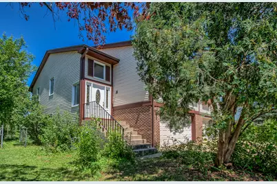 1419 Chippewa Trail, Wheeling, IL 60090 - Photo 3