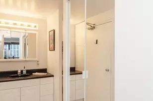 1221 N Dearborn St, Chicago, IL 60610 - Photo 13