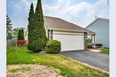 7061 Yorkshire Drive, Woodridge, IL 60517 - Photo 3