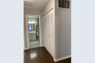 760 Roosevelt Road, Hanover Park, IL 60133 - Photo 7
