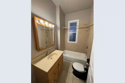[Address not provided], Chicago, IL 60621 - Photo 11