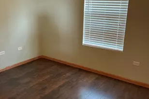 5613 W Sutton Pl, Monee, IL 60449 - Photo 17