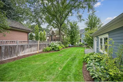 887 Ash Street, Winnetka, IL 60093 - Photo 39