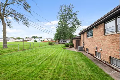 15310 Drexel Avenue, South Holland, IL 60473 - Photo 23