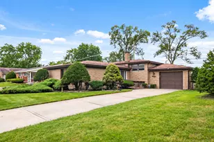 15310 Drexel Ave, South Holland, IL 60473 - Photo 1