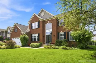 380 Thornwood Way, South Elgin, IL 60177 - Photo 1