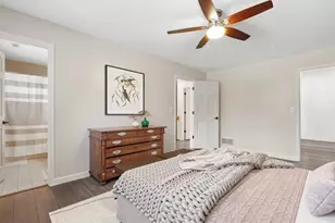 2686 Le Baron Ct, Geneva, IL 60134 - Photo 13