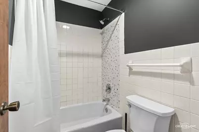 390 Lra Drive, Aurora, IL 60506 - Photo 21