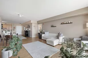 8300 Callie Ave, Morton Grove, IL 60053 - Photo 9
