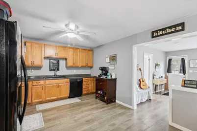 1307 Briarwood Drive, Champaign, IL 61821 - Photo 9