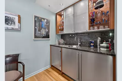 55 W Delaware Place #1007, Chicago, IL 60610 - Photo 17